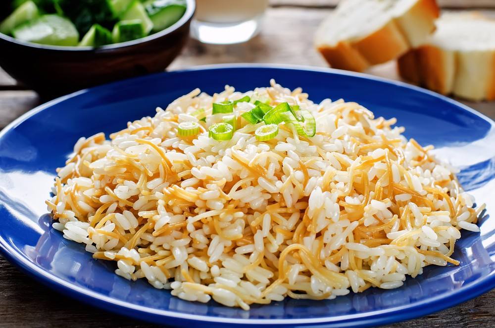 طريقة تقديم الأرز المصري بالشعيرية 
